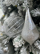 2024 PRE-ORDER: x2 ASSORTED PLASTIC BAUBLES, CLEAR WITH WHITE GLITTER DETAIL 12CM-Two Turtle Doves Australia