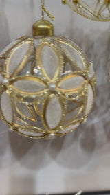 GOLD EMBOSSED GLASS FLEUR 10CM BAUBLE - HIDCI020